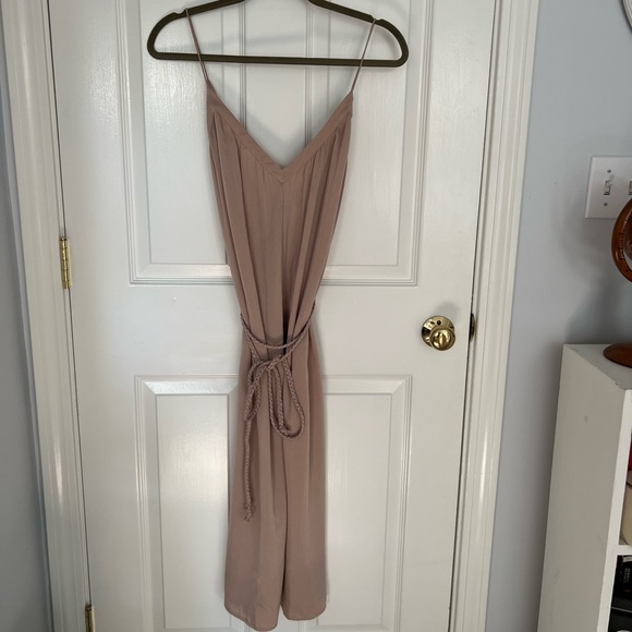 Urban Outfitters Kimchi Blue Midi Dress - Picture 1 of 1